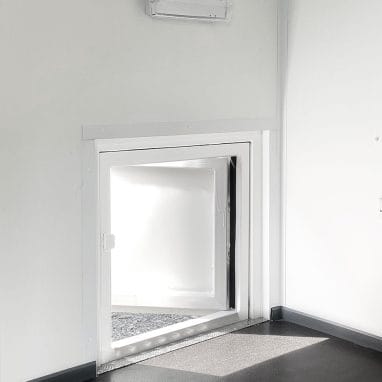 screaton door