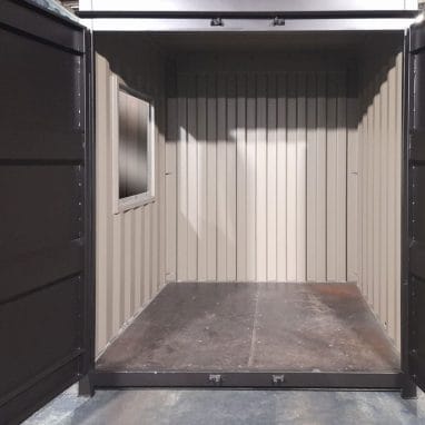 High Cube Container with Impact-Resistant Viewing Window 3