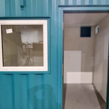 Hydrogen testing container - Control room