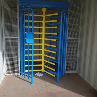 Turnstile containers gate 1
