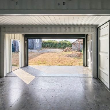 Container Garage interior 1